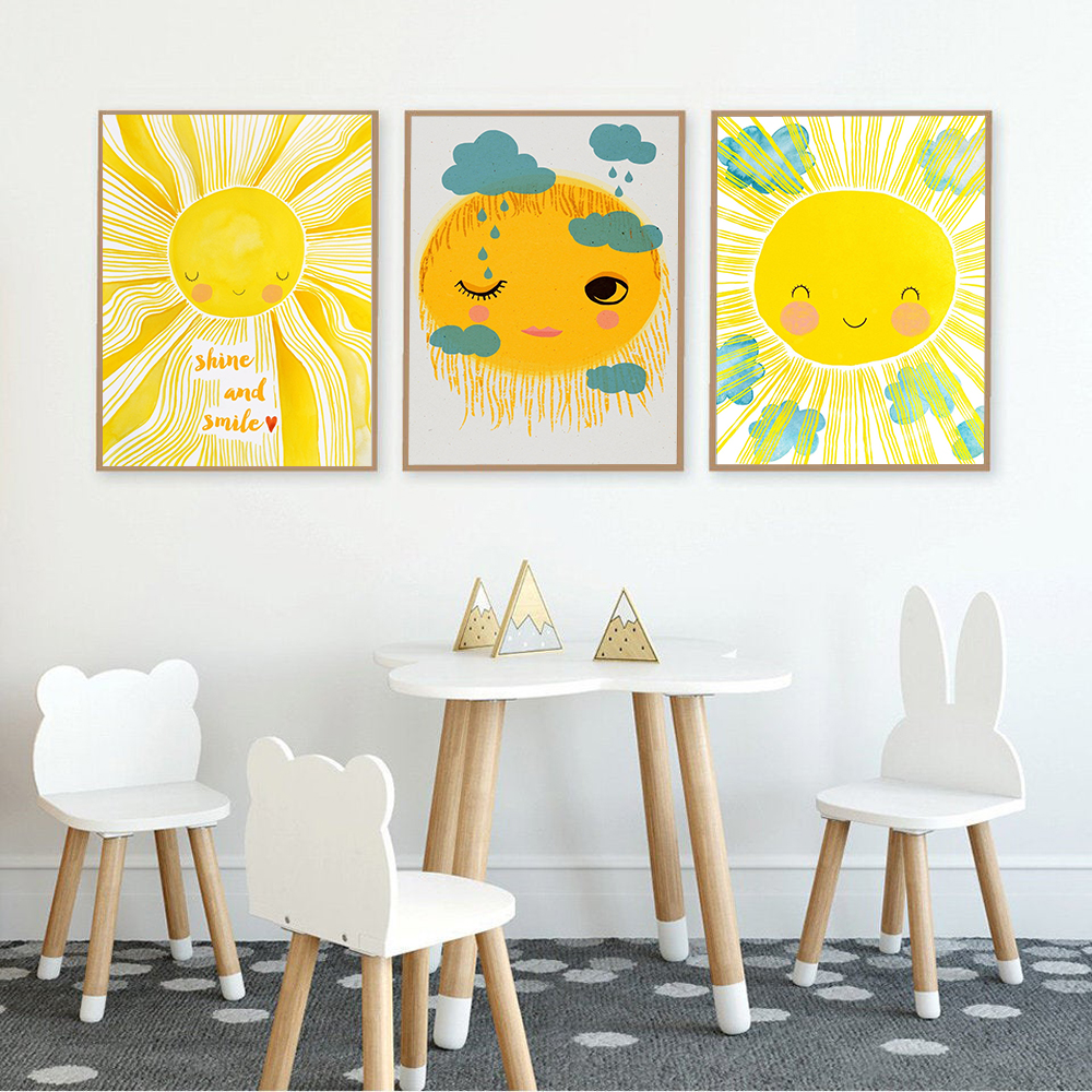 Cartoon Yellow Sun Cloud Nurse - Baby Nursery Yellow avis et prix