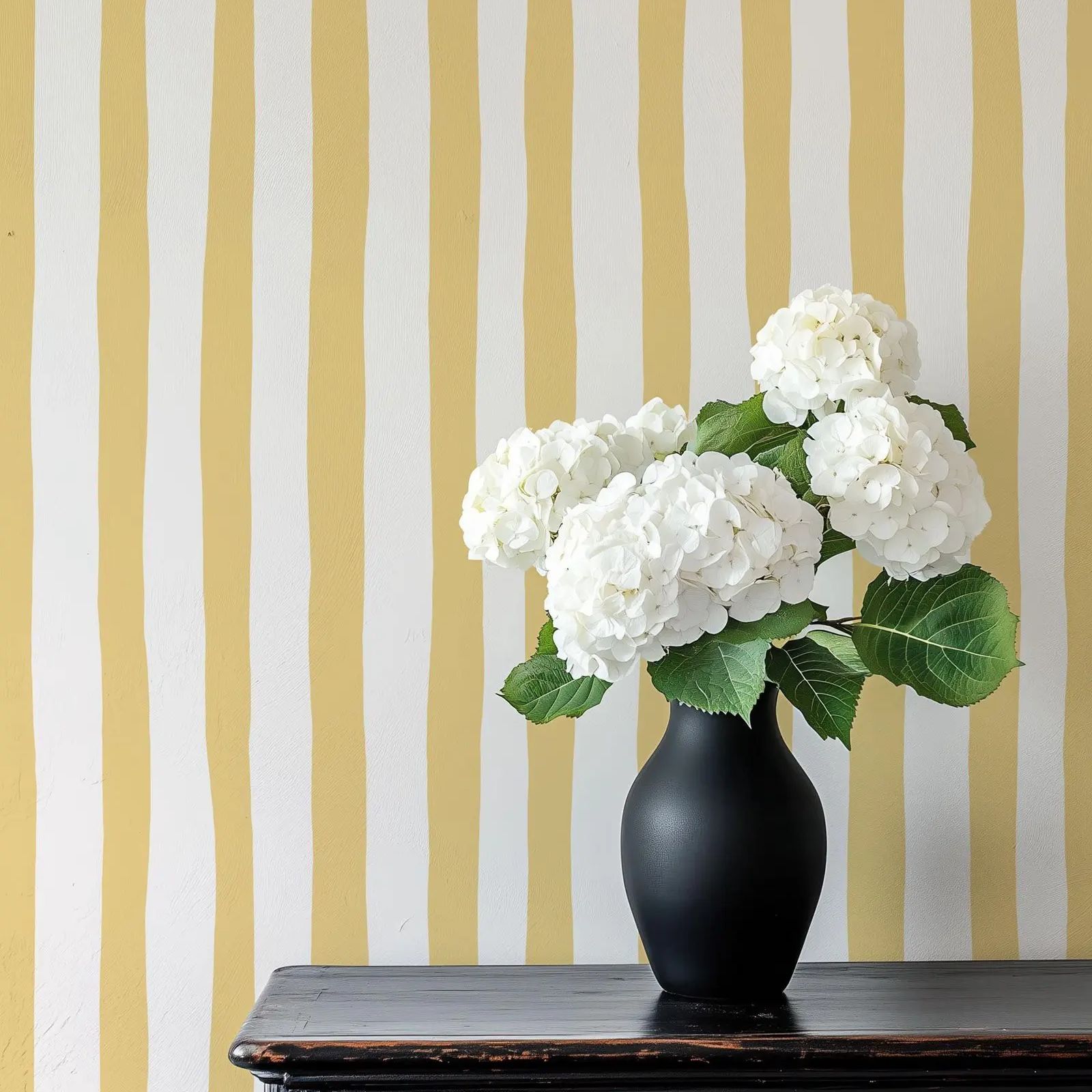 Sunshine Yellow Wobbly Stripes - Baby Nursery Yellow avis et prix